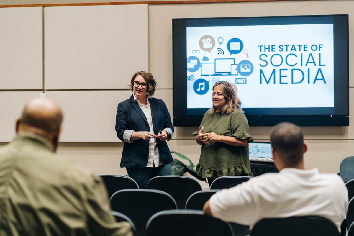 Letterpress CEO Alexandra Veatch and Director of Community Success Jennifer Kinne teach a workshop on the state of social media.